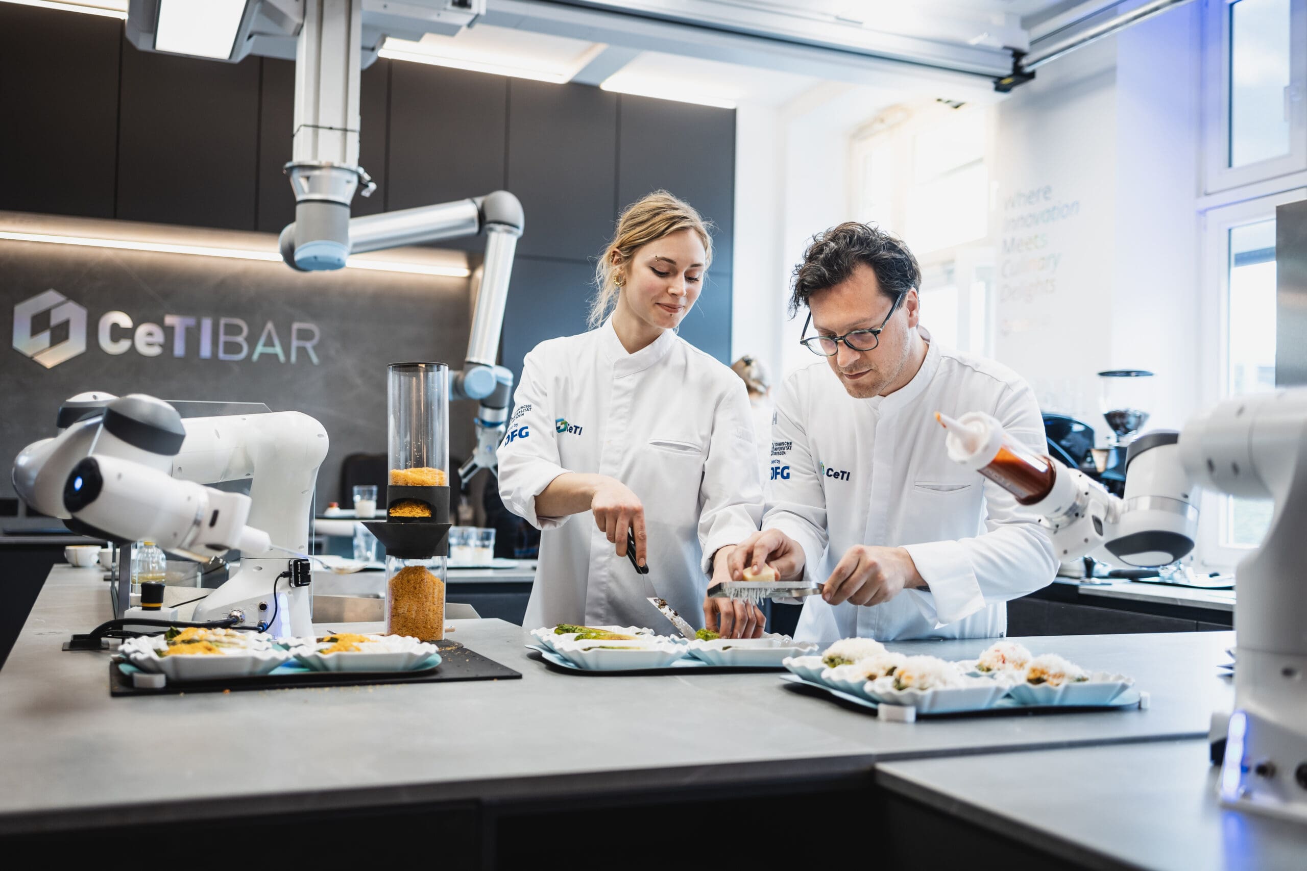 CeTI Researching on various aspects of Tactile with Humanin